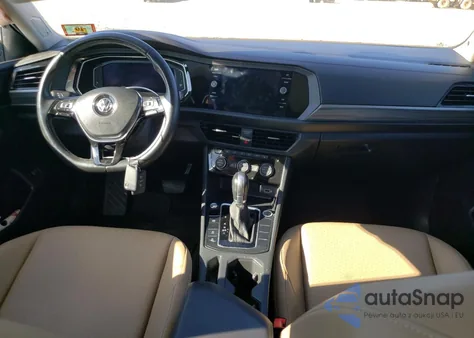 2019 Volkswagen Jetta Sel from USA, damaged, VIN 3VWE57BU8KM043689